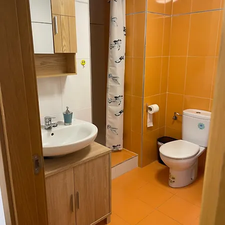 Encanto Rural Con Diseno Moderno En *